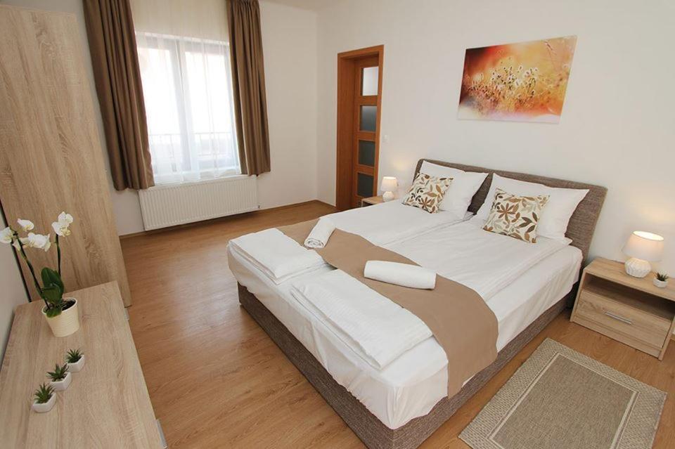 Boutique Apartments Хевиз Экстерьер фото