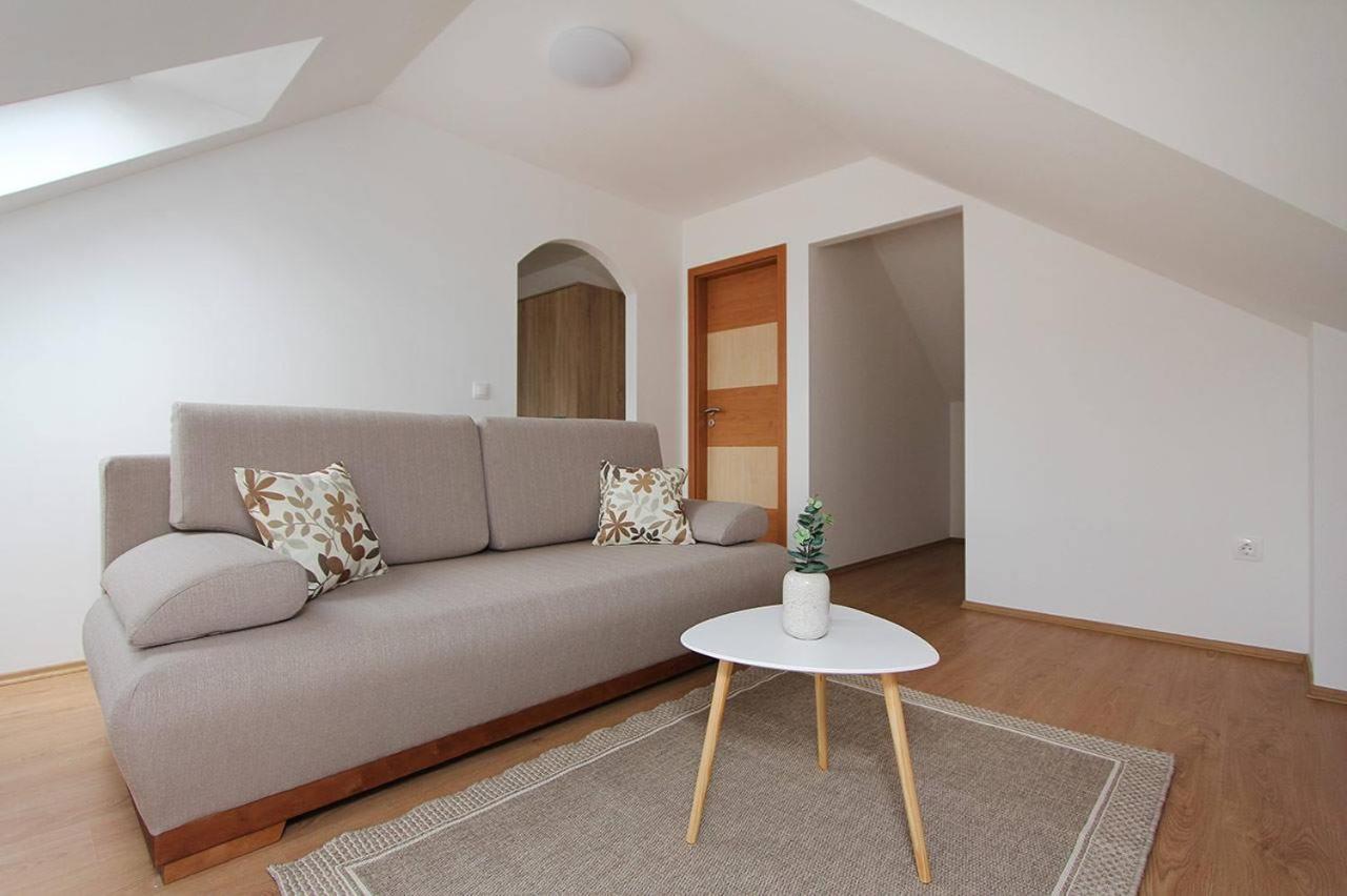Boutique Apartments Хевиз Экстерьер фото