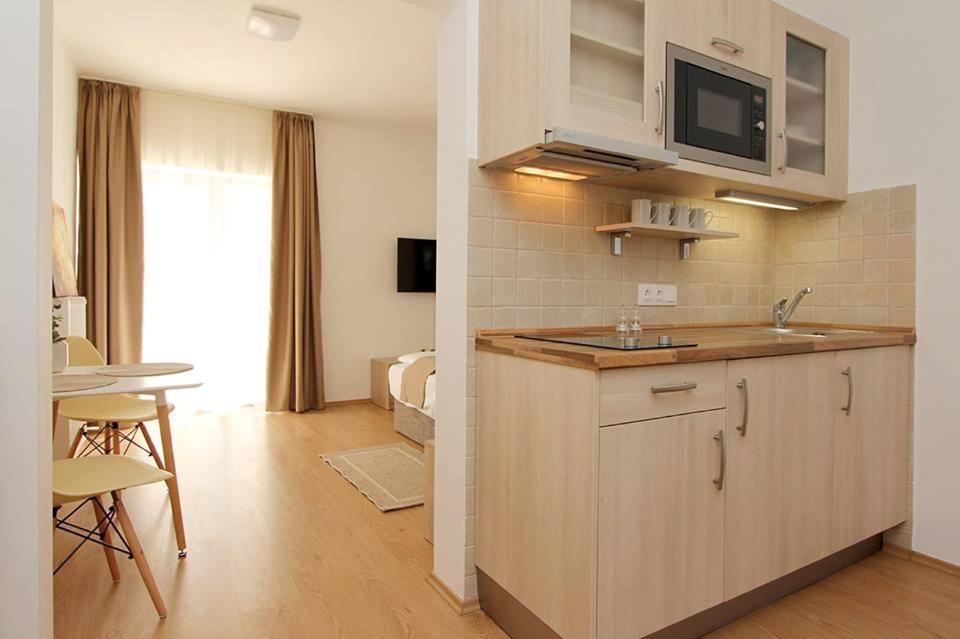 Boutique Apartments Хевиз Экстерьер фото